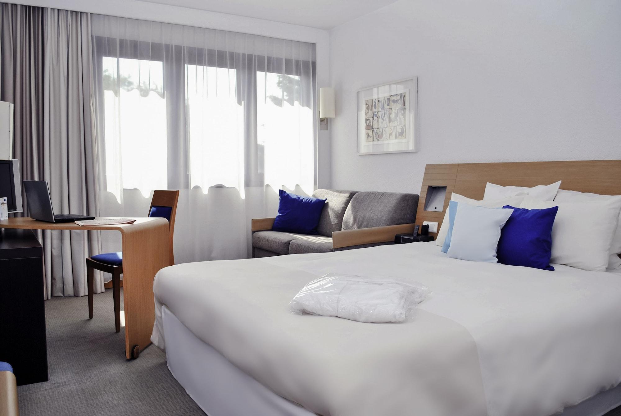 Hotel Novotel Pau Pyrenees 4*